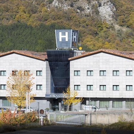 Hotel Plazaola Irurtzun Exteriör bild